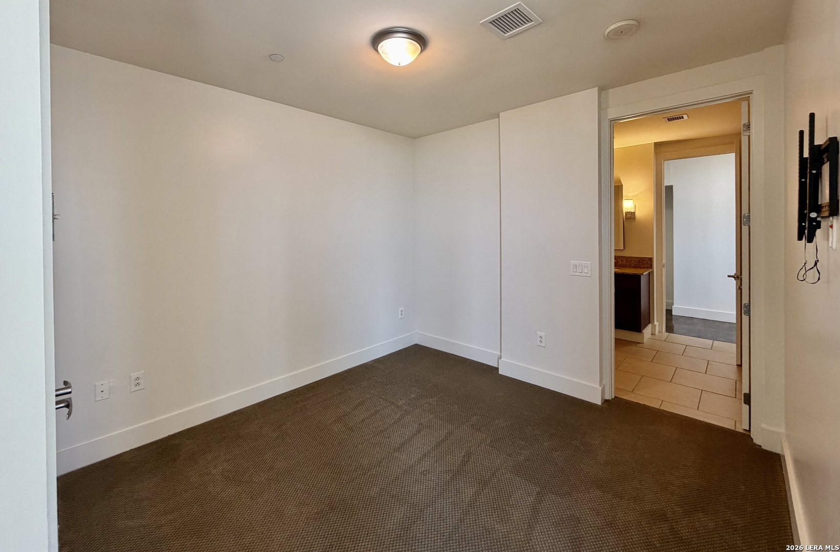 610 E Market San Antonio TX 78205