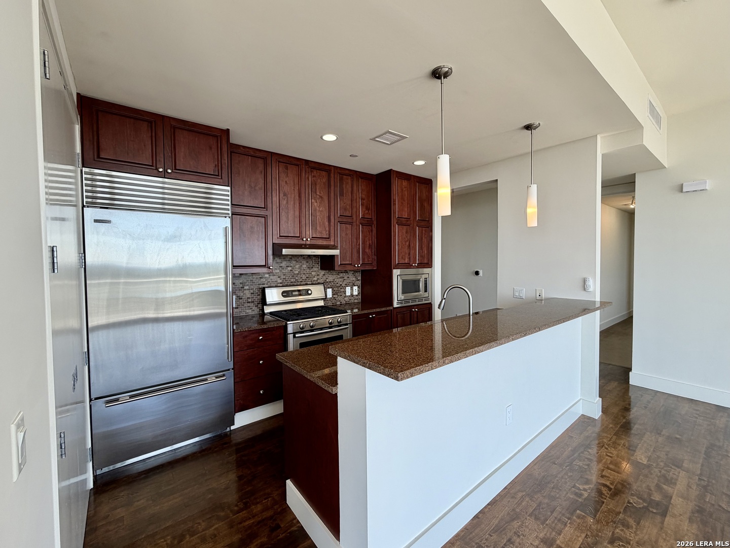 610 E Market San Antonio TX 78205