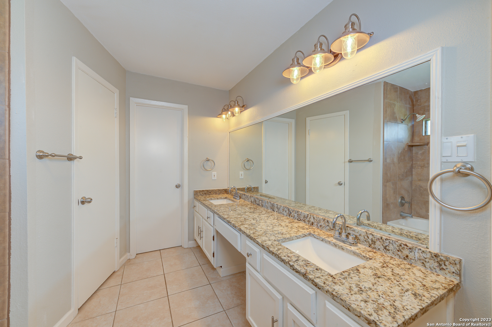 7507 Echo Trail San Antonio TX 78244