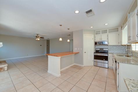 7507 Echo Trail San Antonio TX 78244
