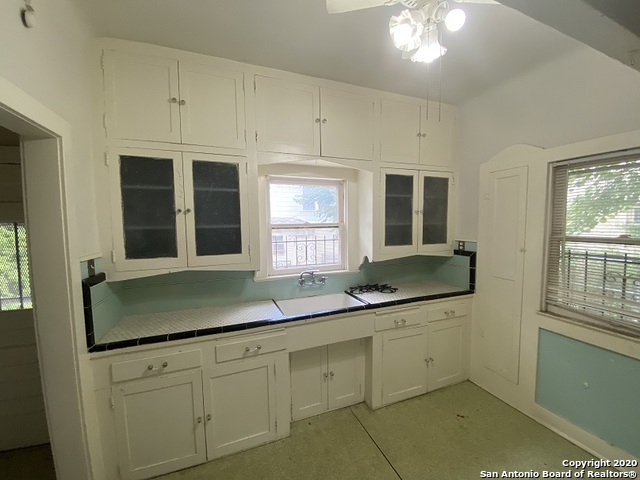 247 E Lullwood Avenue San Antonio TX 78212
