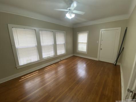 247 E Lullwood Avenue San Antonio TX 78212
