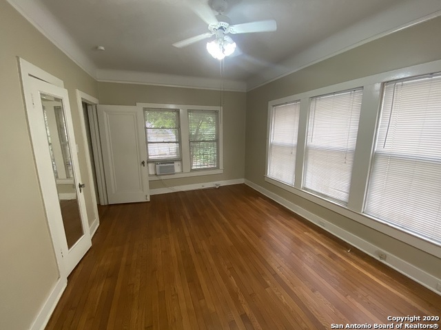 247 E Lullwood Avenue San Antonio TX 78212