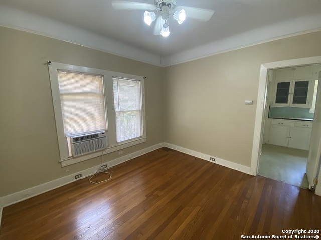 247 E Lullwood Avenue San Antonio TX 78212