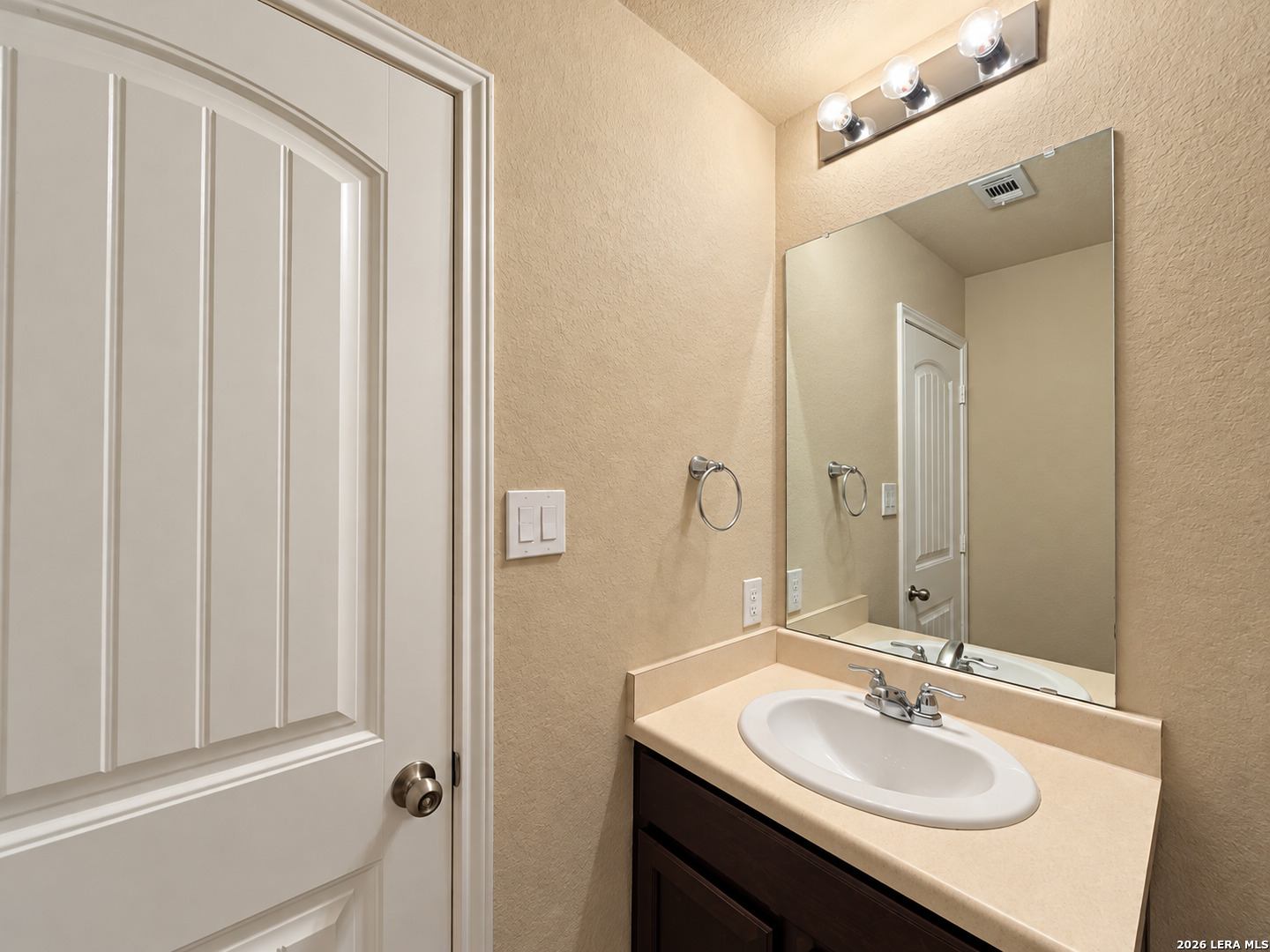 2627 Willow Pond San Antonio TX 78244