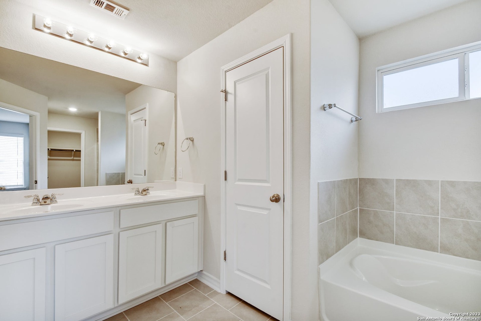 14042 Mudstone Street San Antonio TX 78253