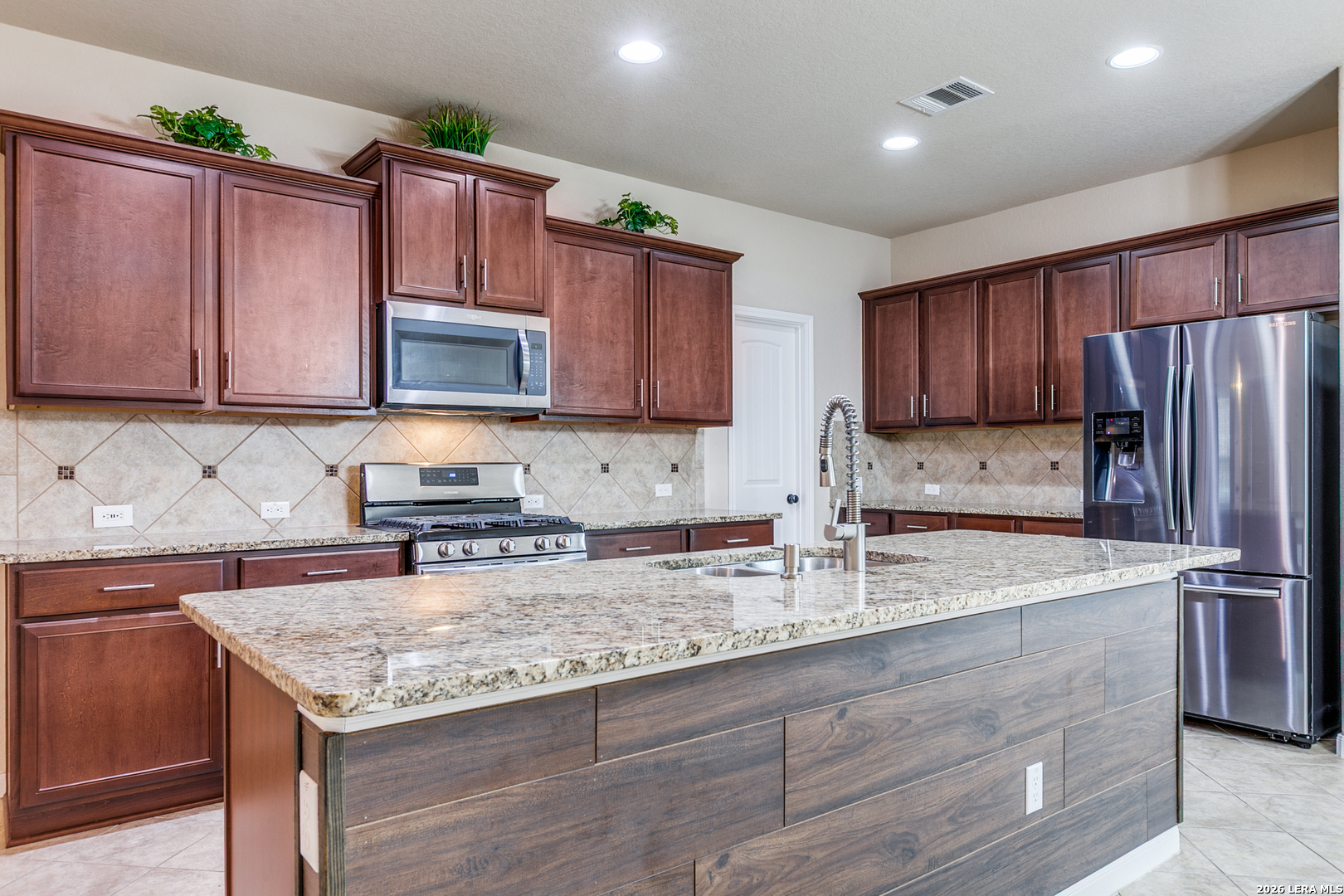 13410 Flora Springs San Antonio TX 78253