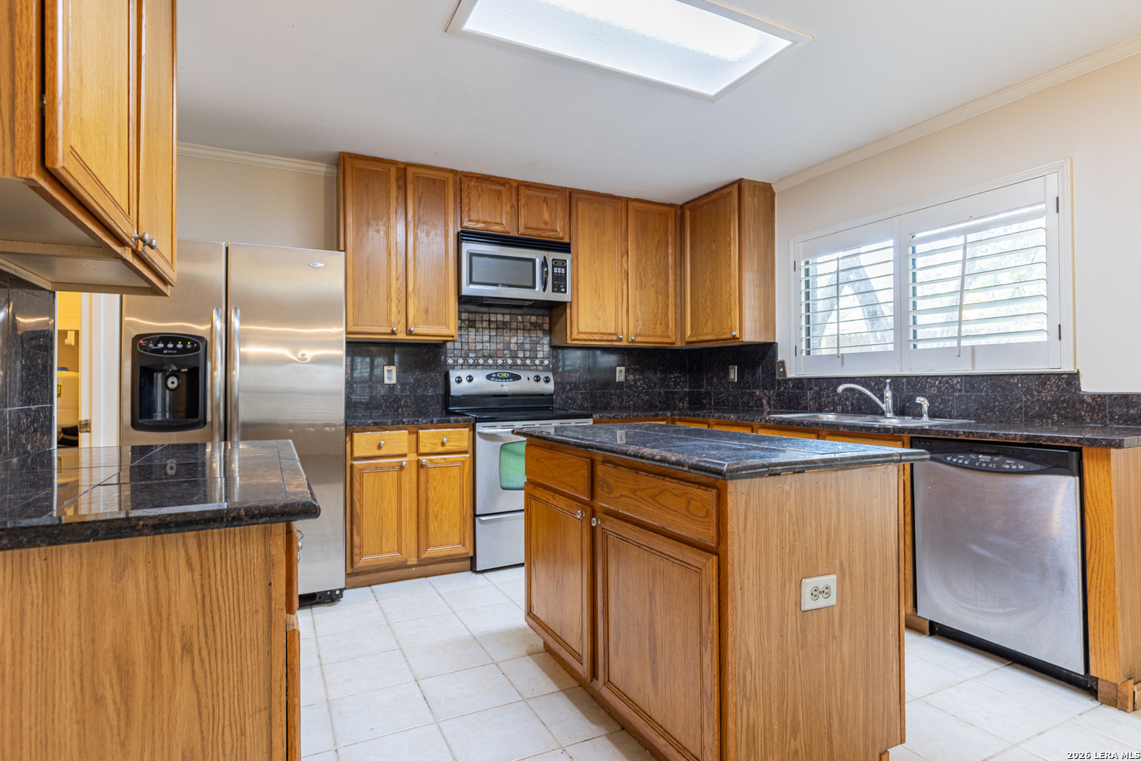 7515 Rainlilly Cove San Antonio TX 78249