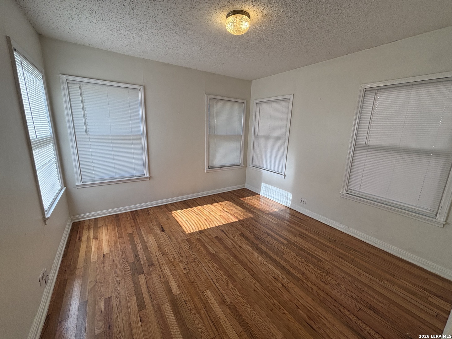 128 Corona Alamo Heights TX 78209