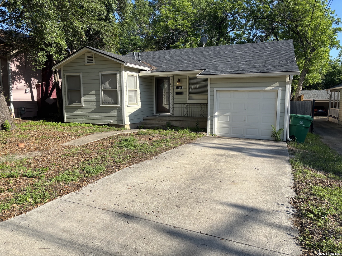 128 Corona Alamo Heights TX 78209