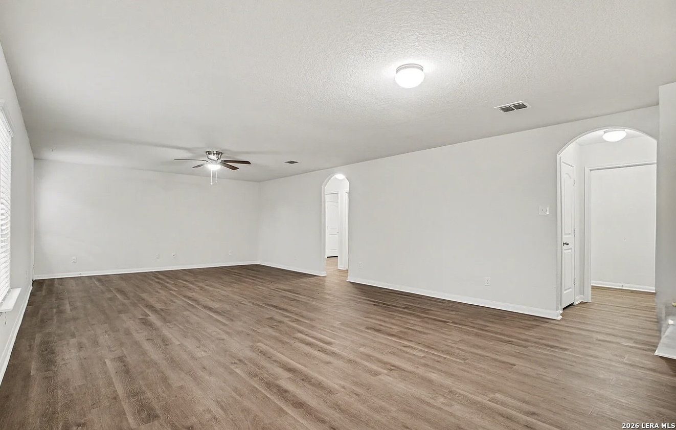 7543 Bowdre San Antonio TX 78252