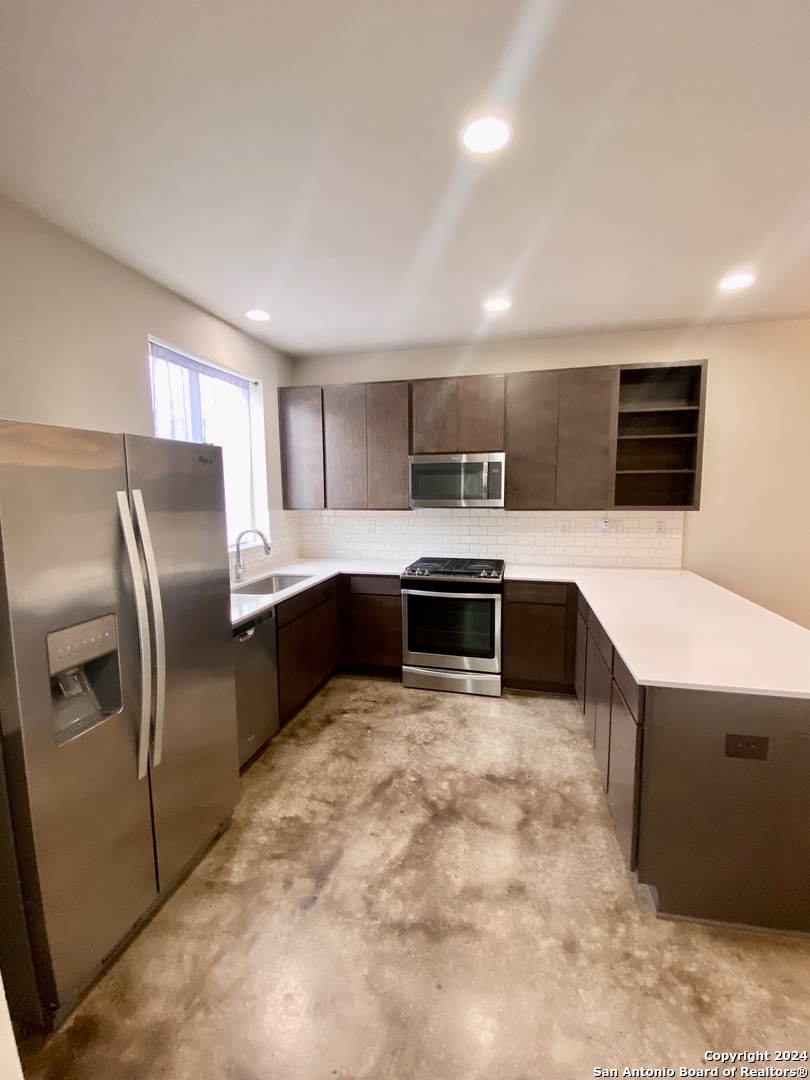 330 Clay Street San Antonio TX 78204