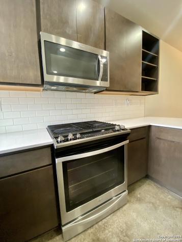 330 Clay Street San Antonio TX 78204