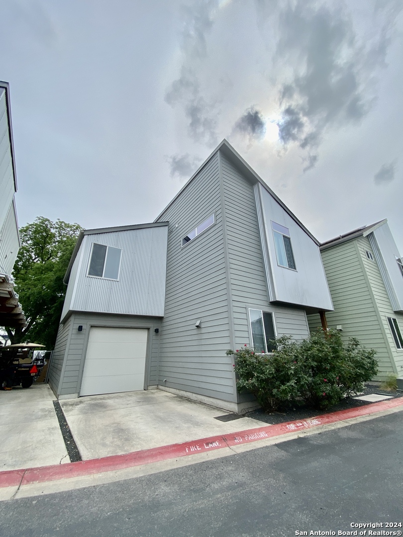 330 Clay Street San Antonio TX 78204