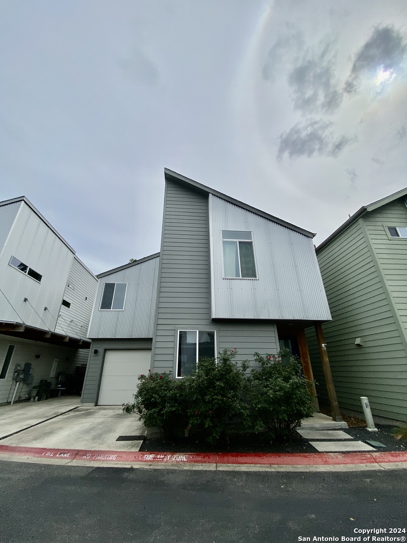 330 Clay Street San Antonio TX 78204