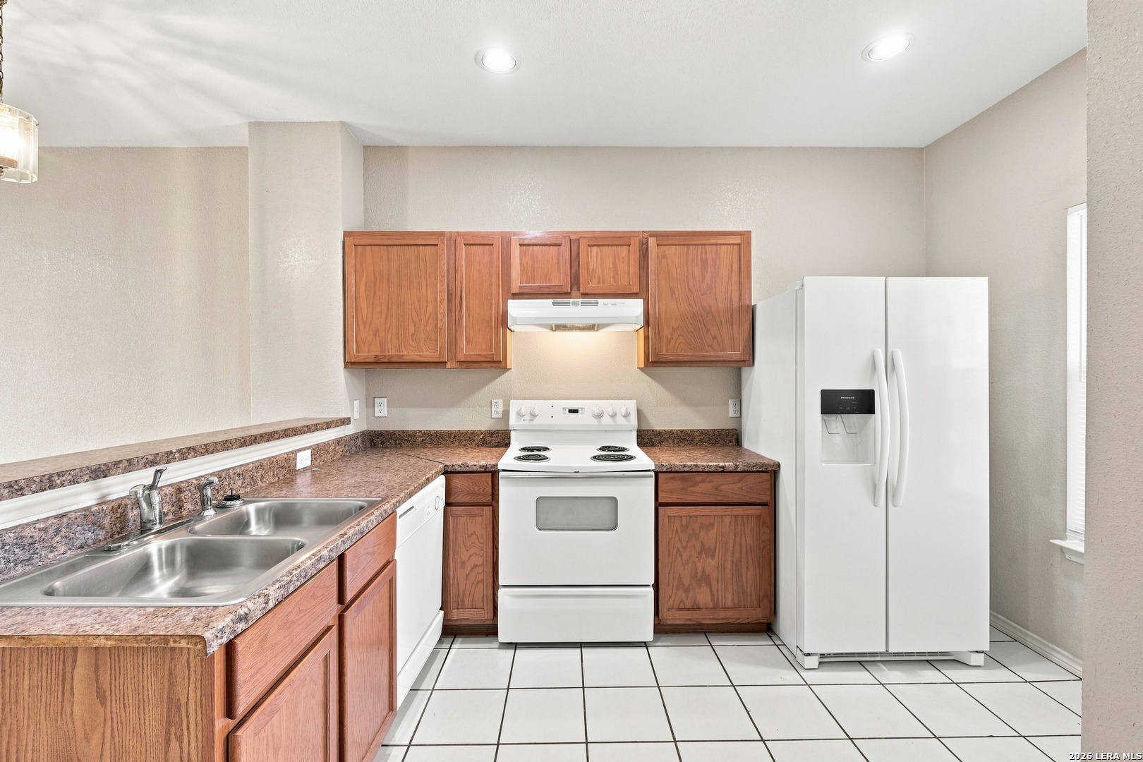 4614 Swann Lane San Antonio TX 78219
