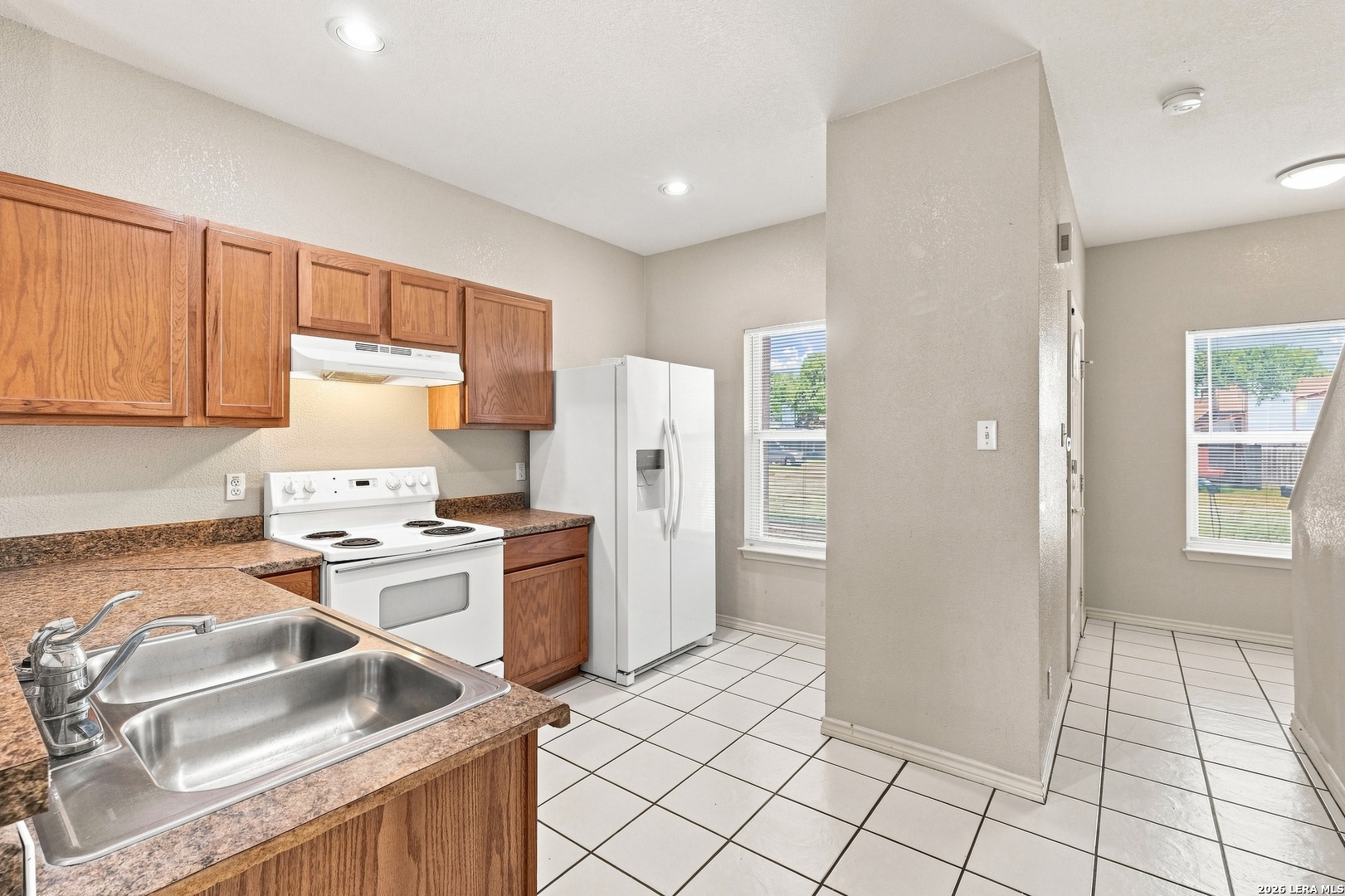 4614 Swann Lane San Antonio TX 78219