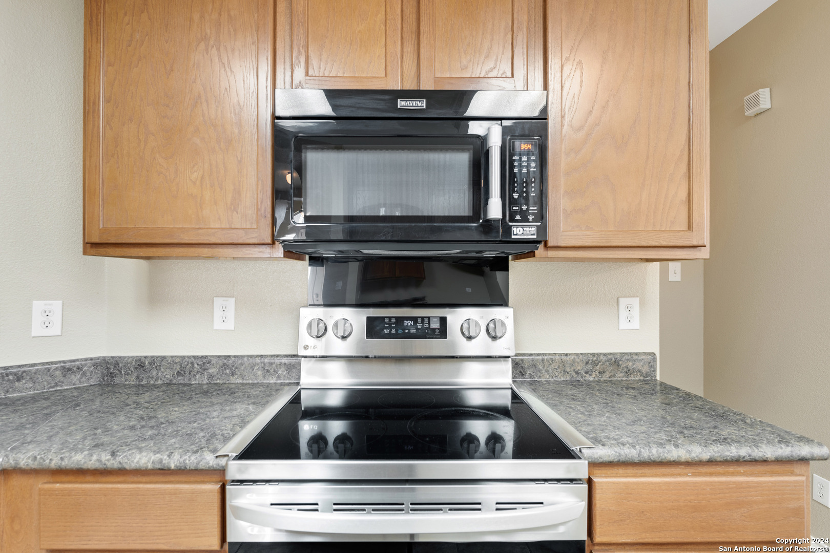 225 Crimson Tree Cibolo TX 78108