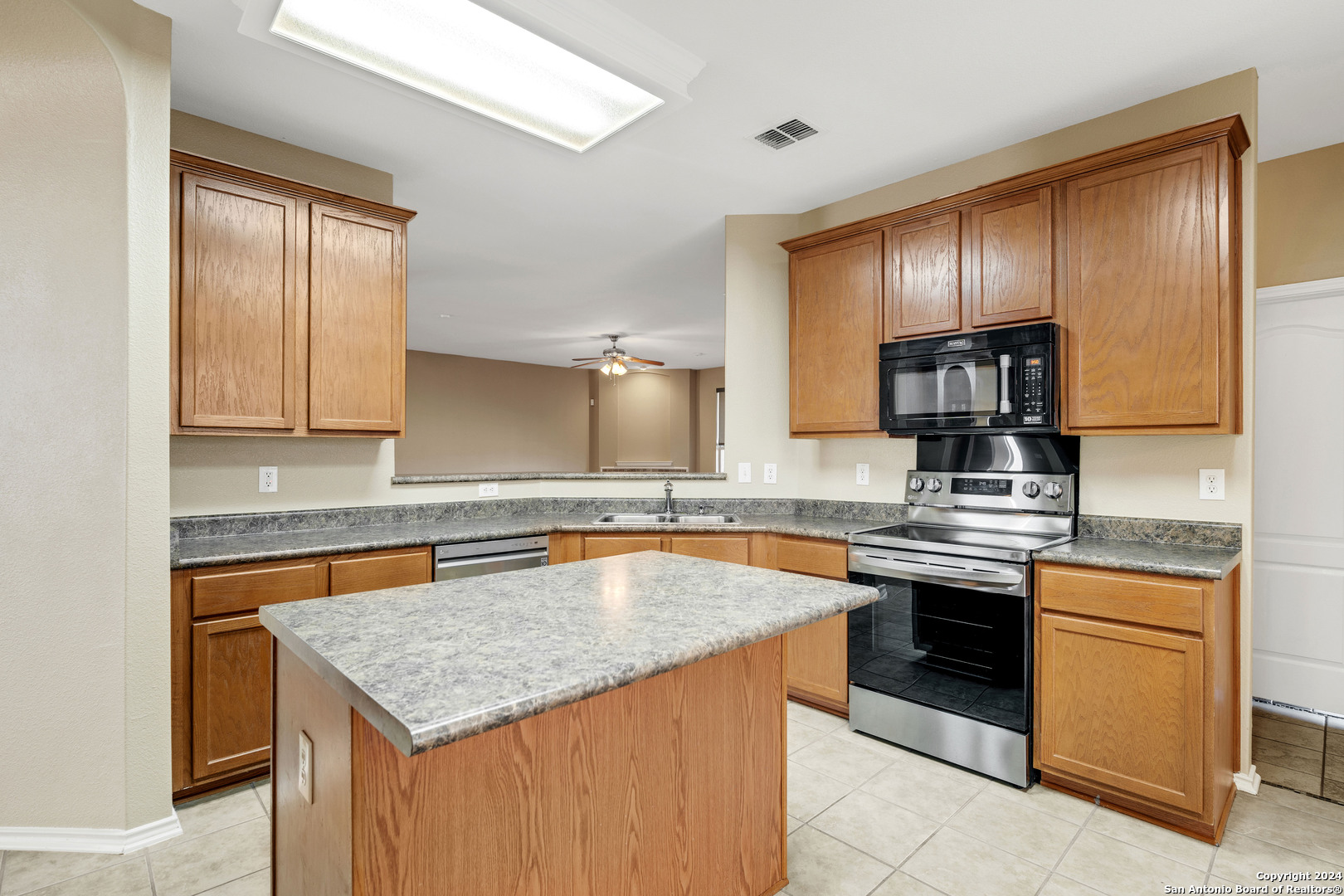 225 Crimson Tree Cibolo TX 78108