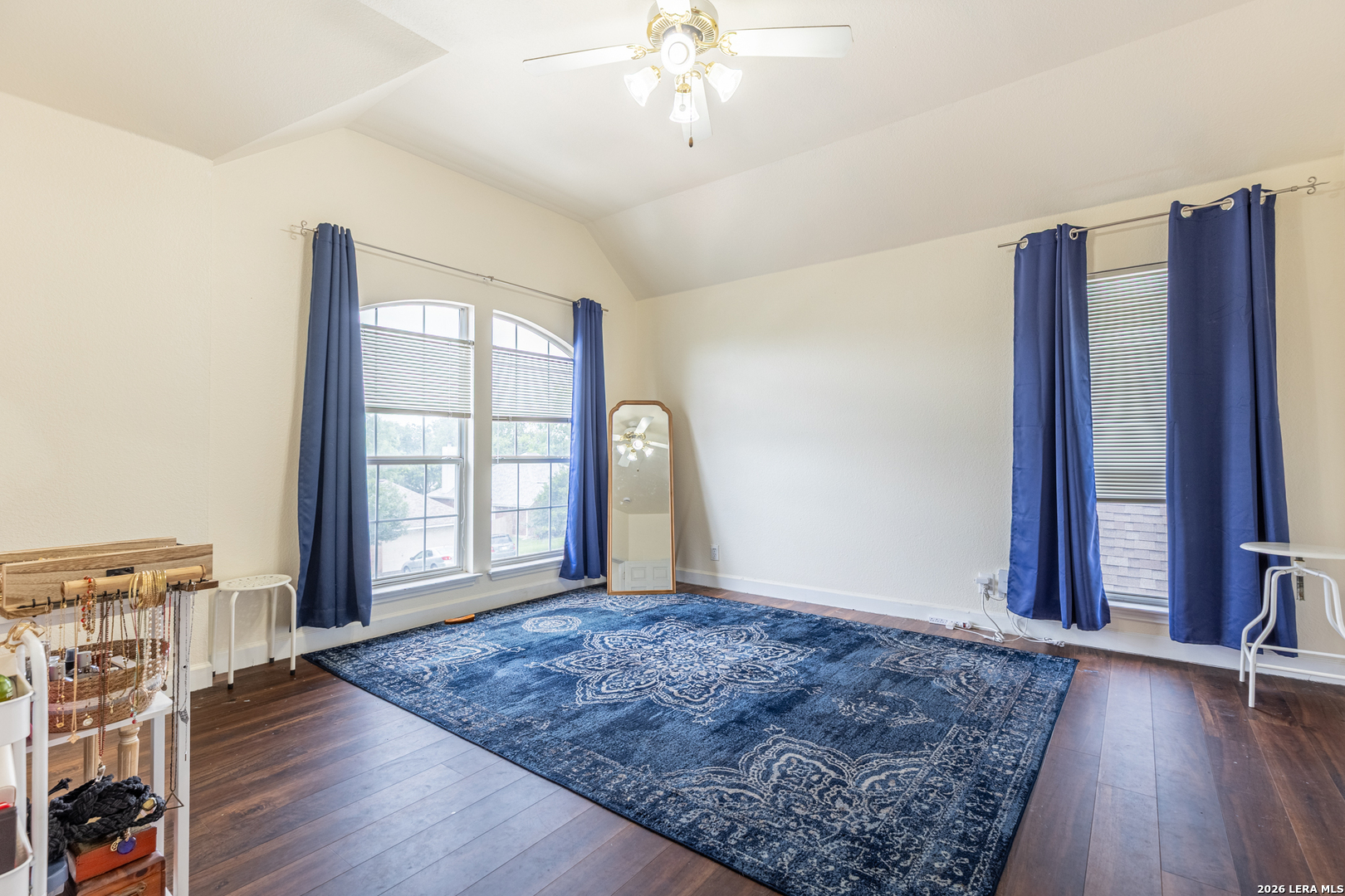 6015 Elk Valley San Antonio TX 78249