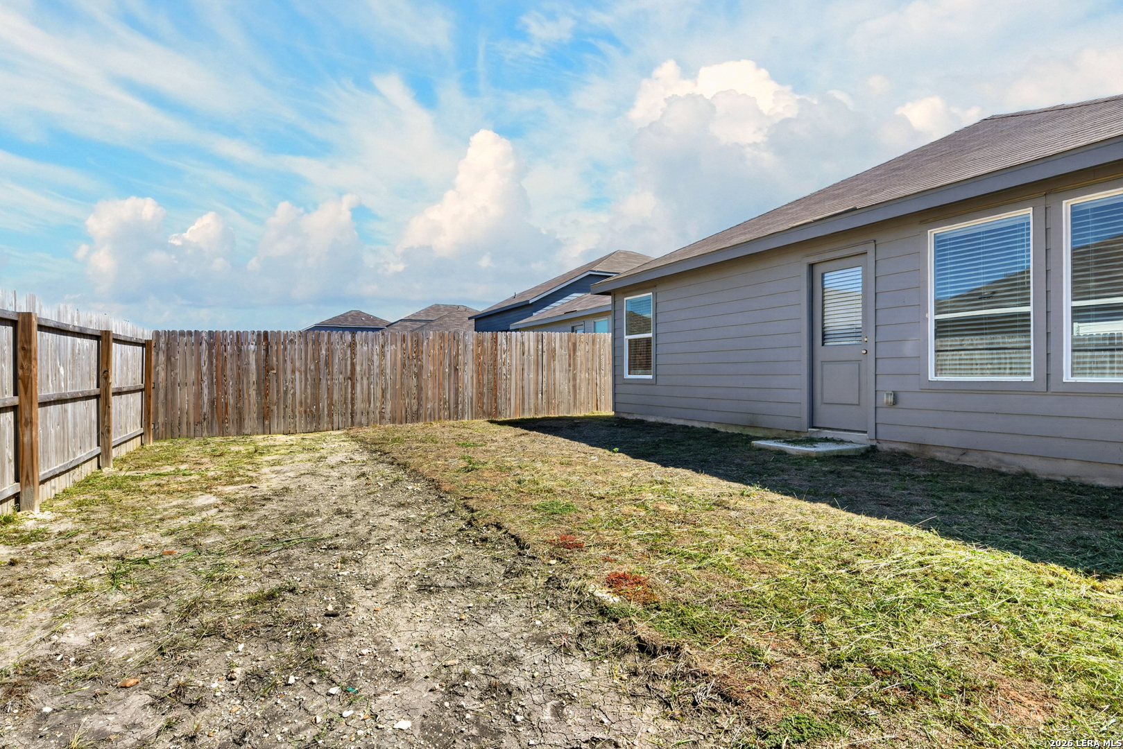511 Sarah Way Marion TX 78124