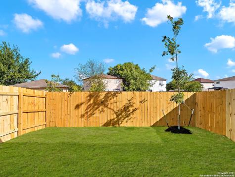 6258 Eddie Way San Antonio TX 78244