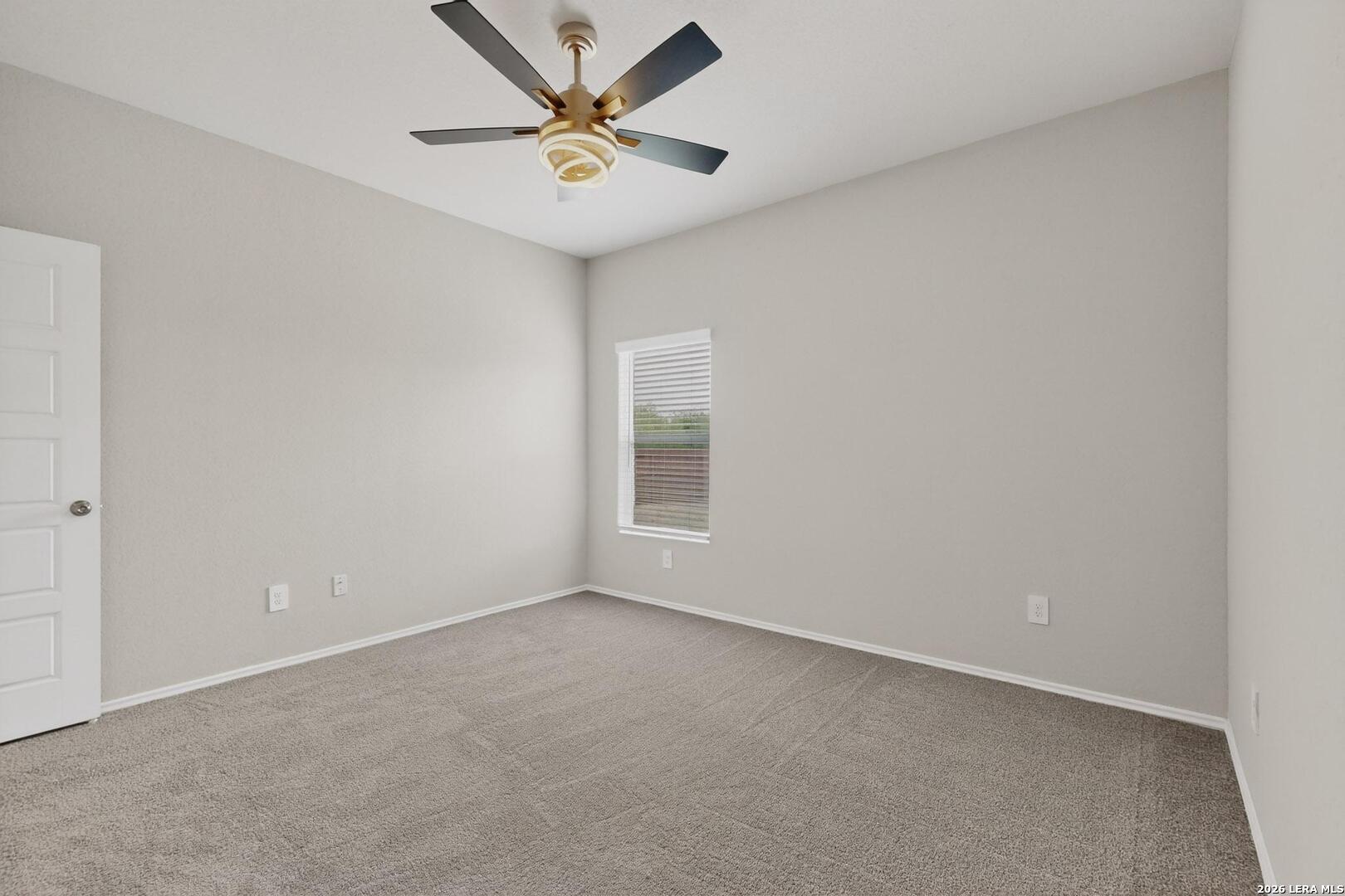3038 Laguna Cliffs Converse TX 78109