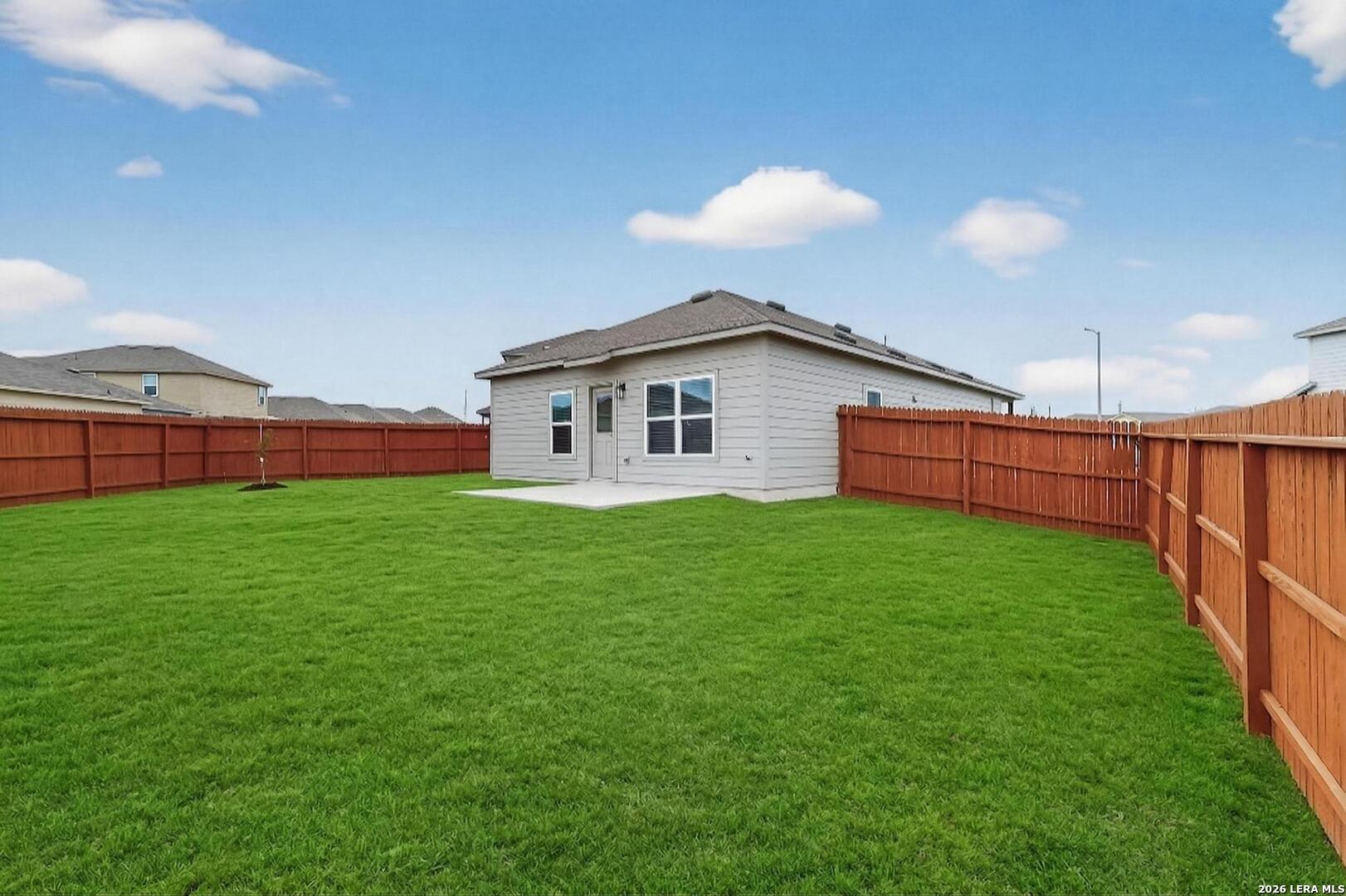 3038 Laguna Cliffs Converse TX 78109