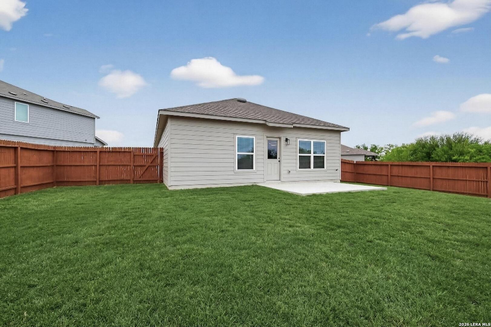 3038 Laguna Cliffs Converse TX 78109
