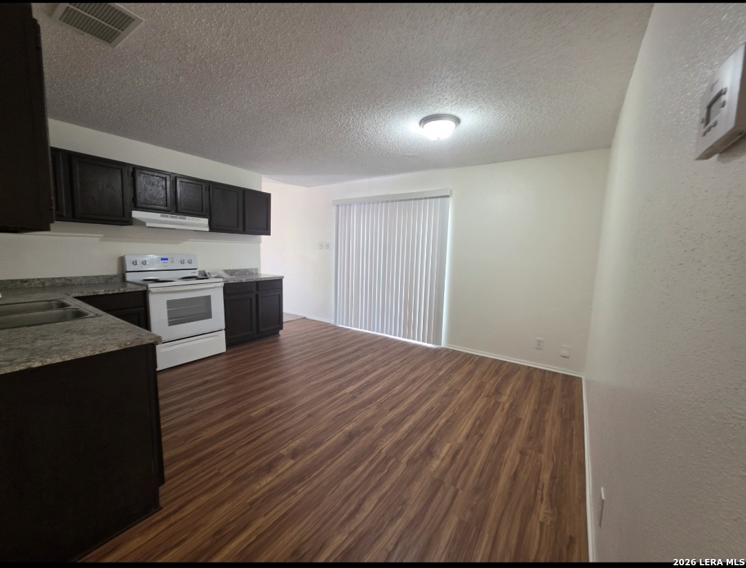 2520 Corian Glen San Antonio TX 78219