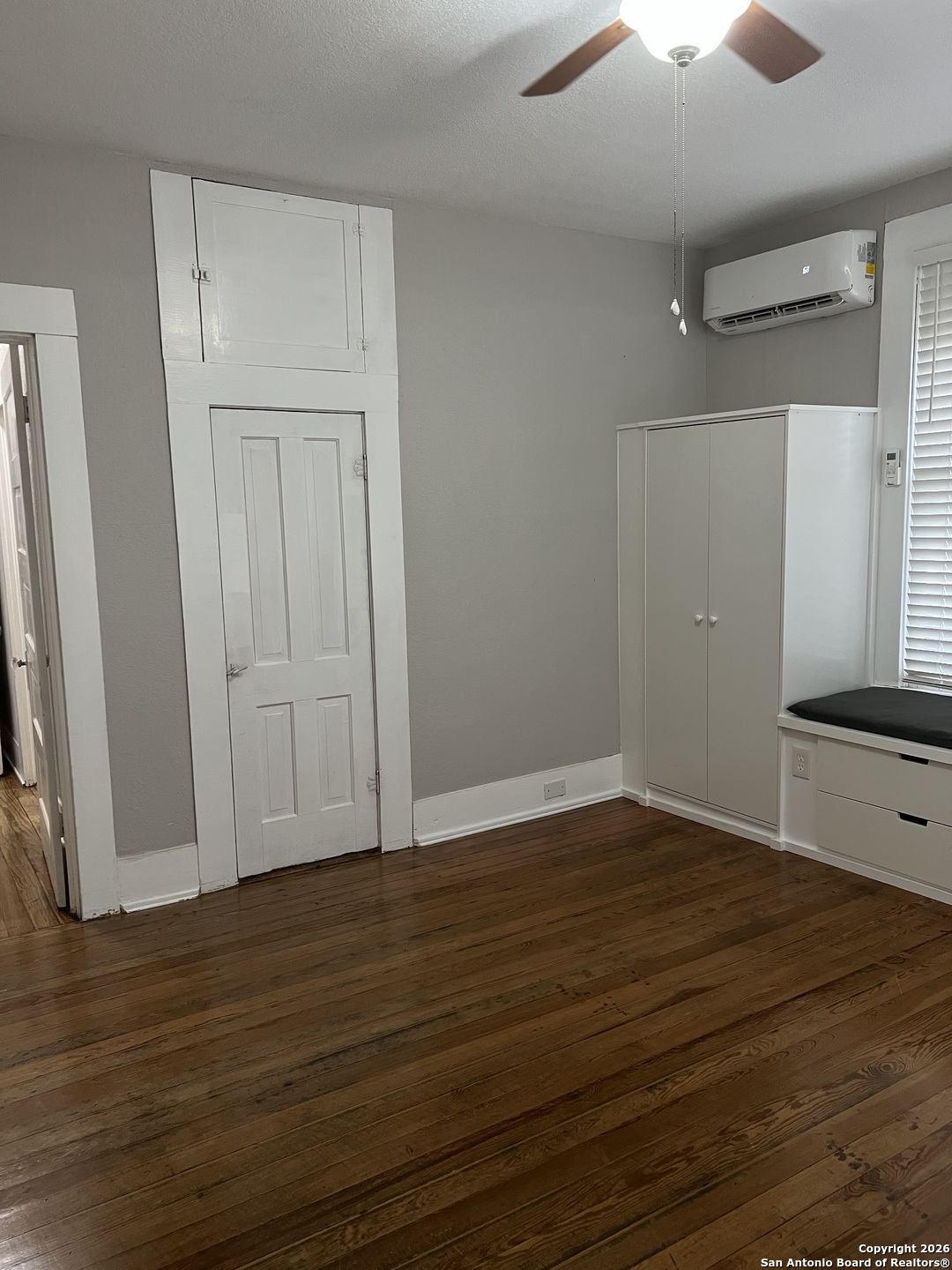 129 W Young San Antonio TX 78214