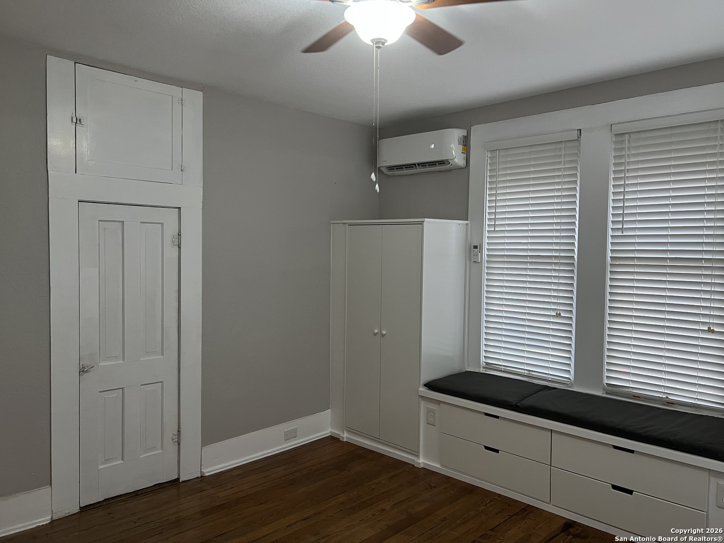 129 W Young San Antonio TX 78214
