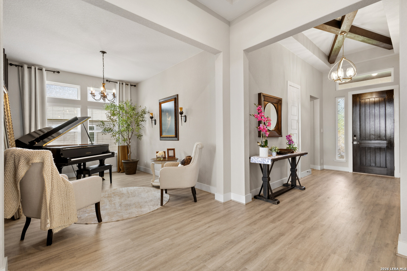 113 Vamanos Boerne TX 78006