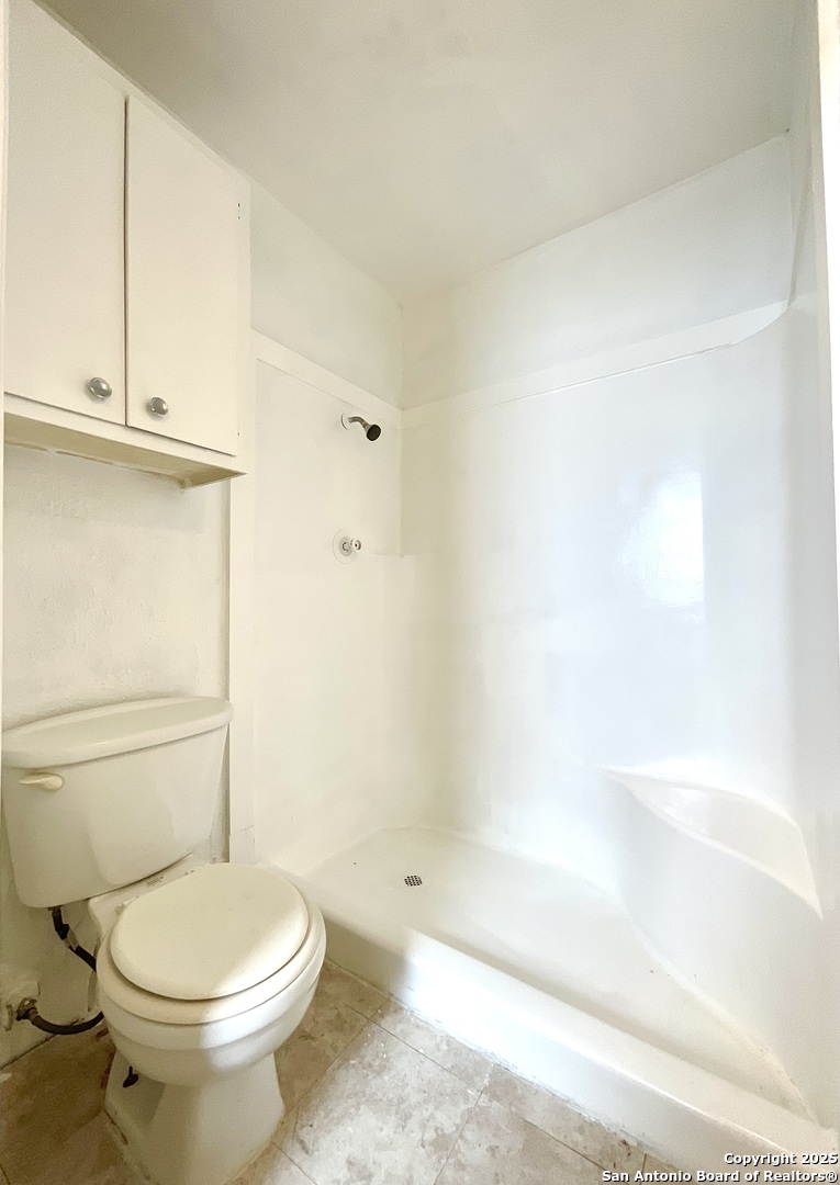 7042 Glen Mist San Antonio TX 78239
