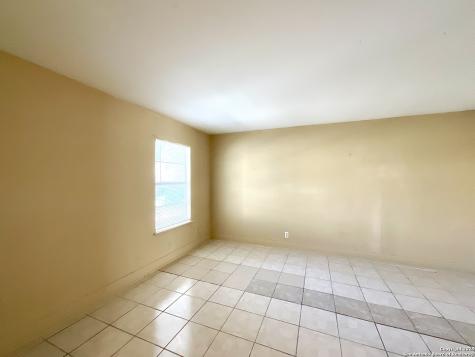 7042 Glen Mist San Antonio TX 78239