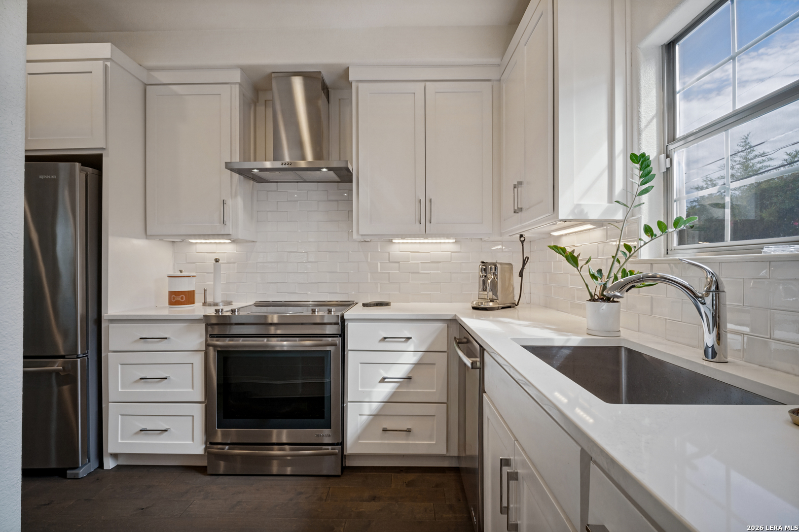 208 Grandview Place Alamo Heights TX 78209