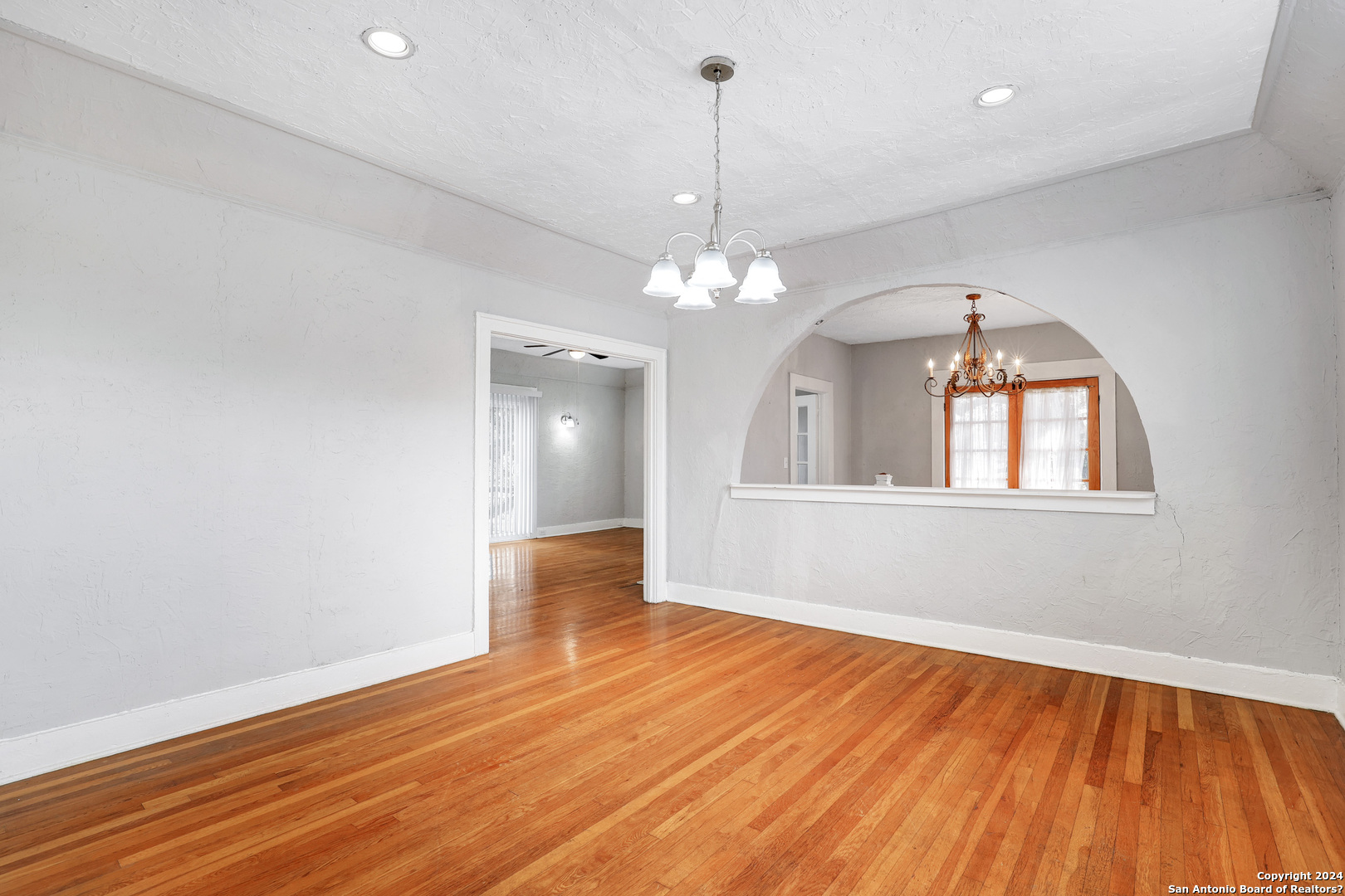 527 Fulton Avenue San Antonio TX 78212
