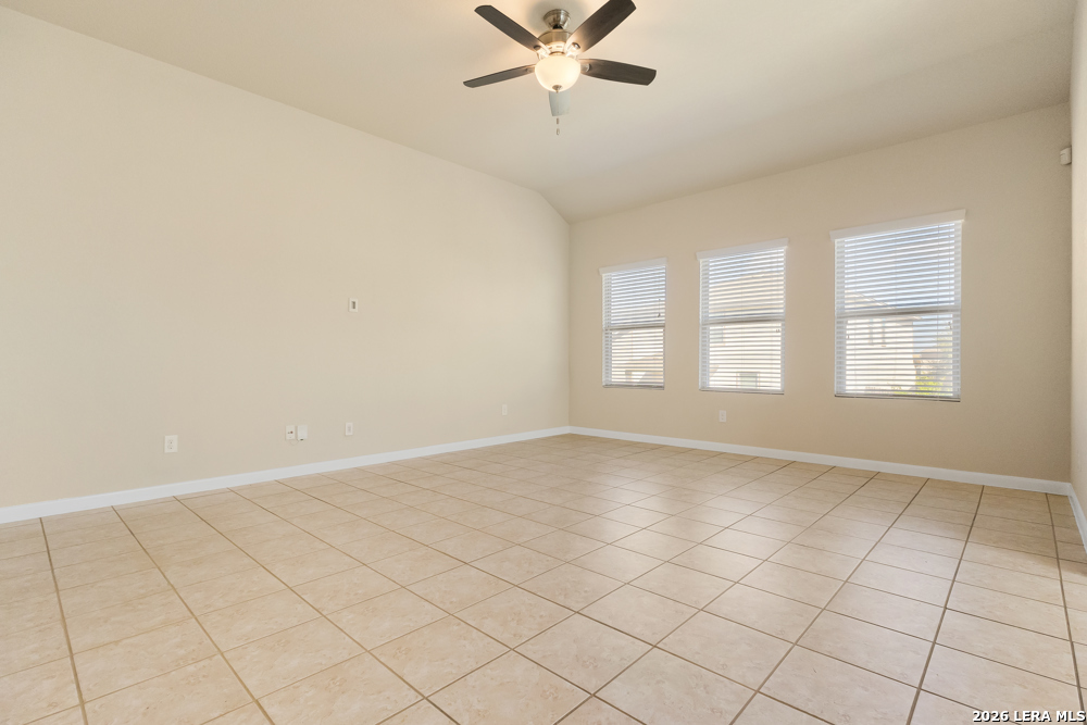 11407 Oaks Hike San Antonio TX 78245