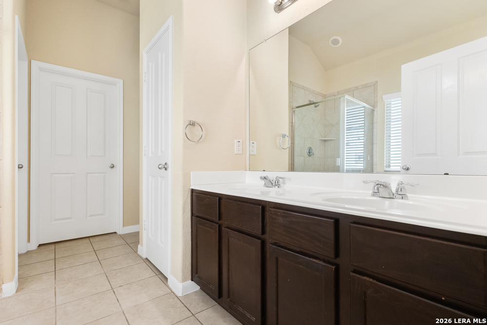 11407 Oaks Hike San Antonio TX 78245