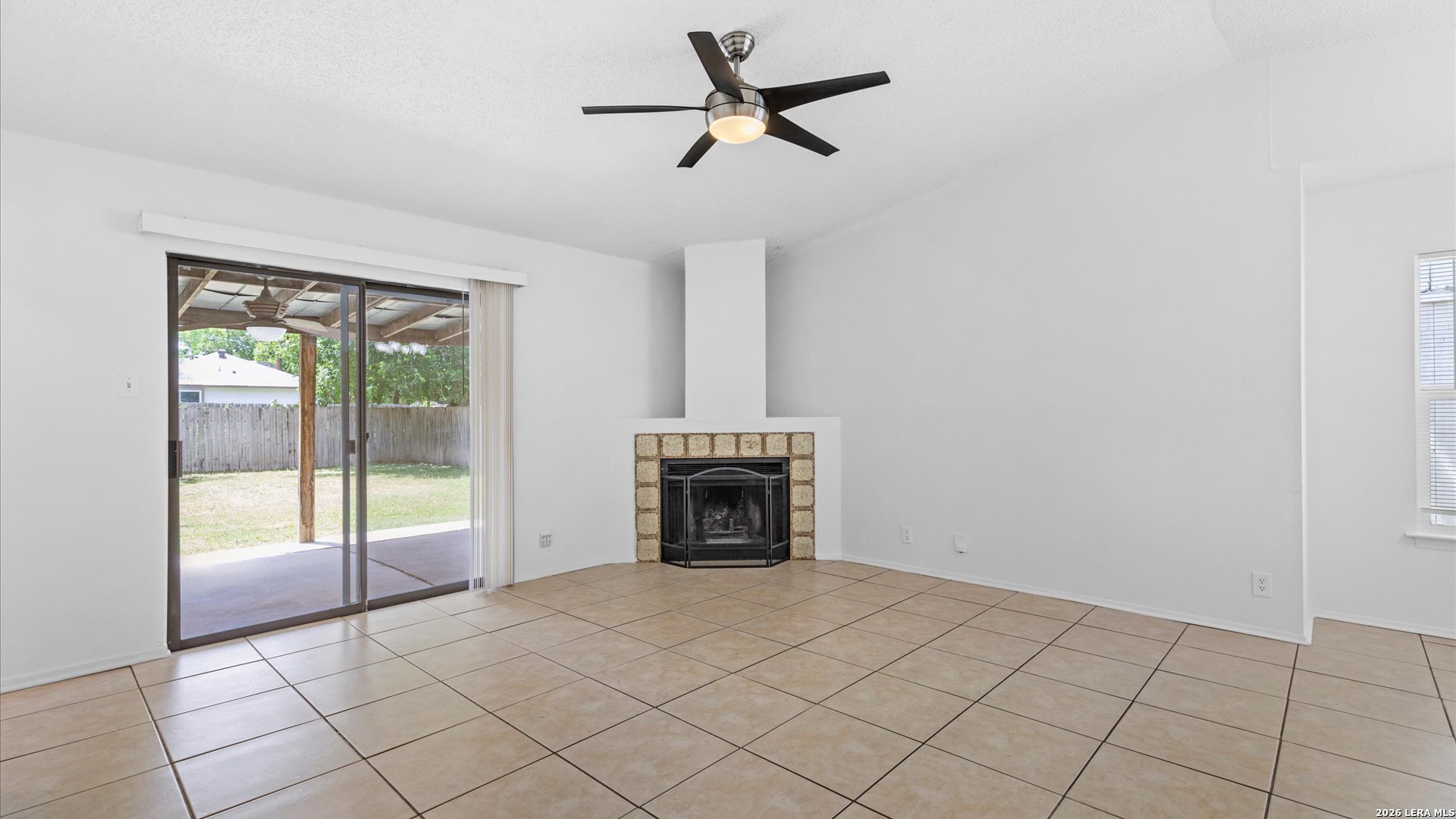 2823 Ash Field Drive San Antonio TX 78245