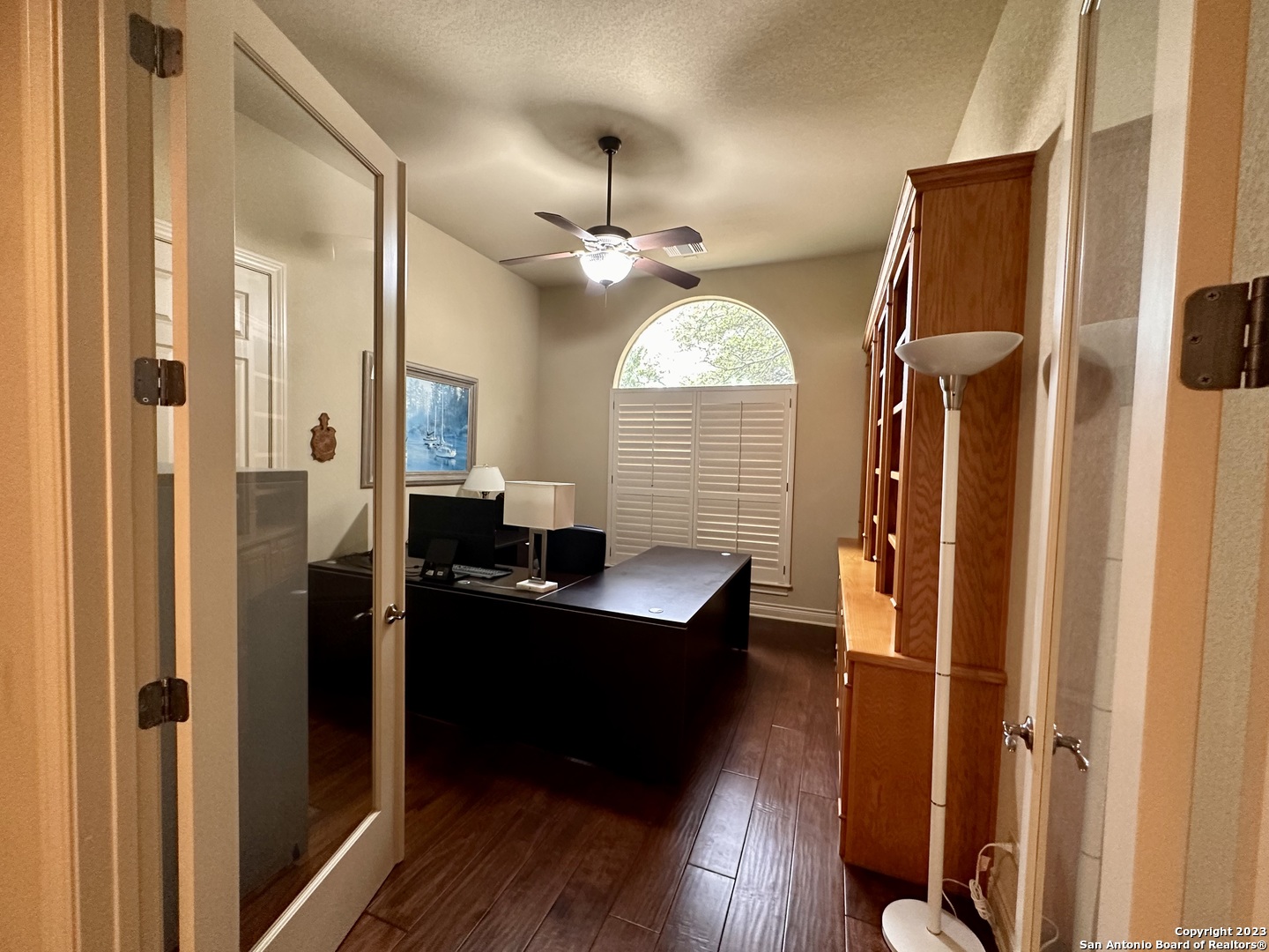 402 Cameron Circle San Antonio TX 78258