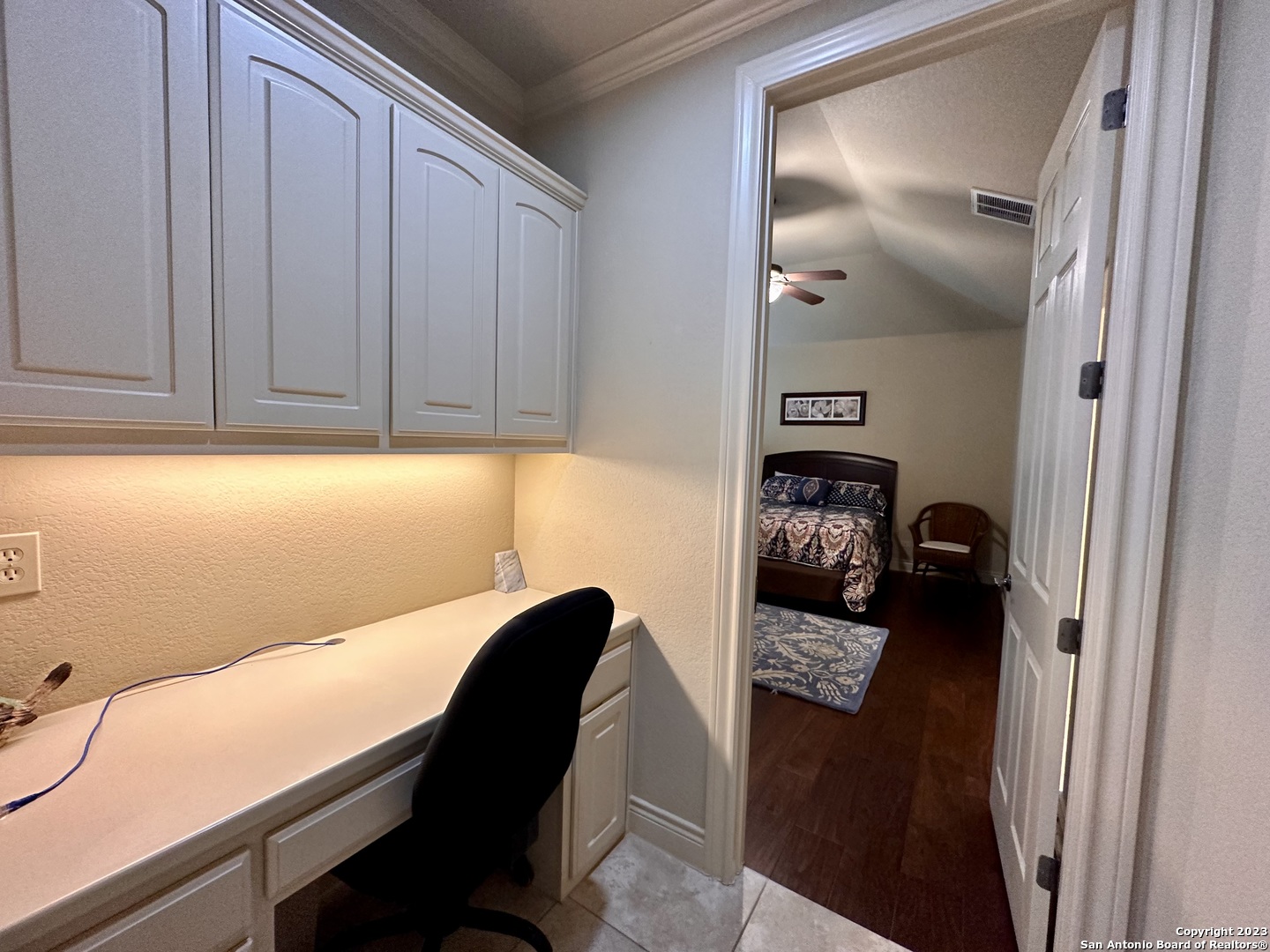 402 Cameron Circle San Antonio TX 78258