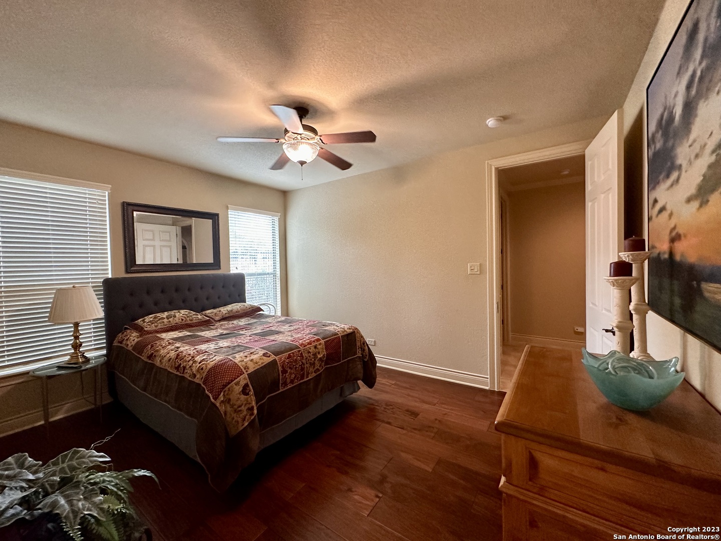 402 Cameron Circle San Antonio TX 78258