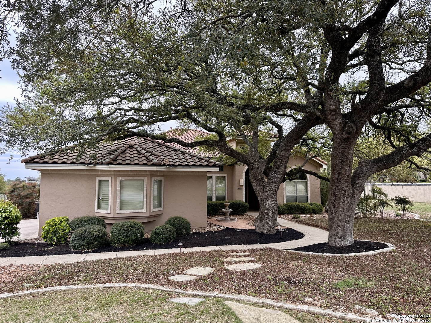 402 Cameron Circle San Antonio TX 78258