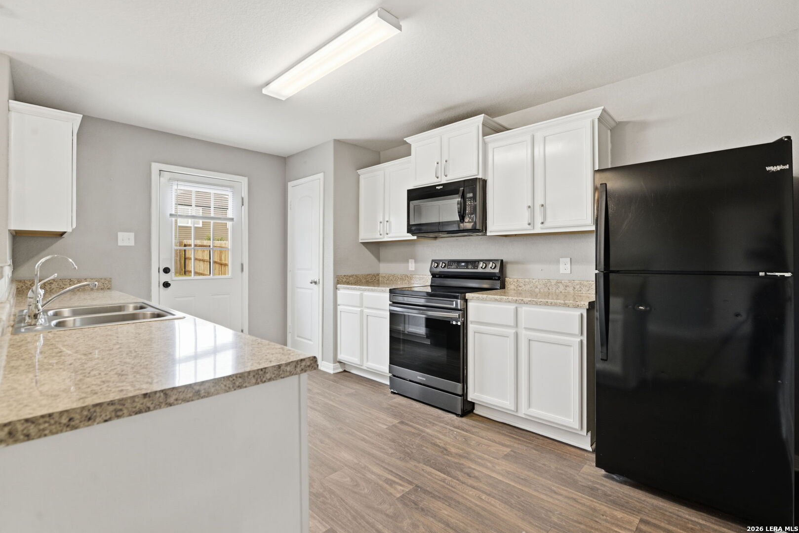 6747 Sabinal San Antonio TX 78252