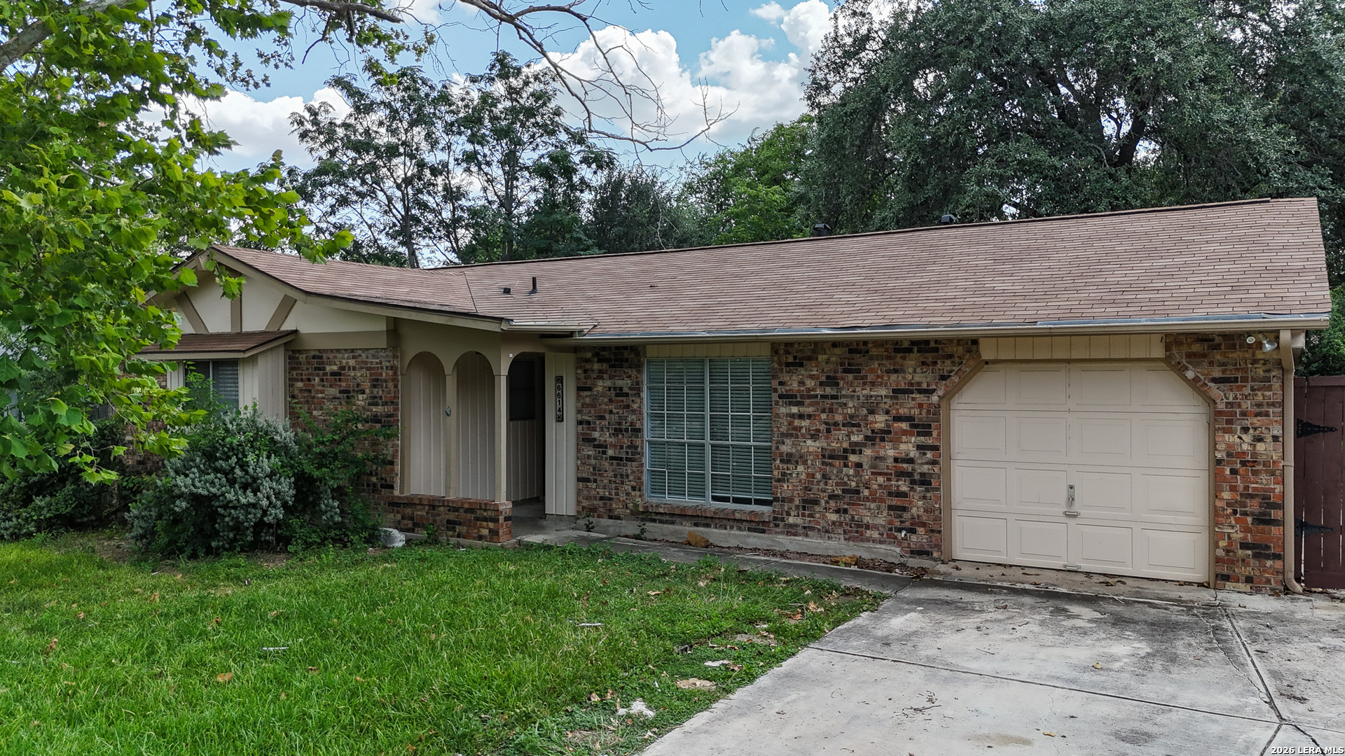 6614 Peach Tree Drive San Antonio TX 78238