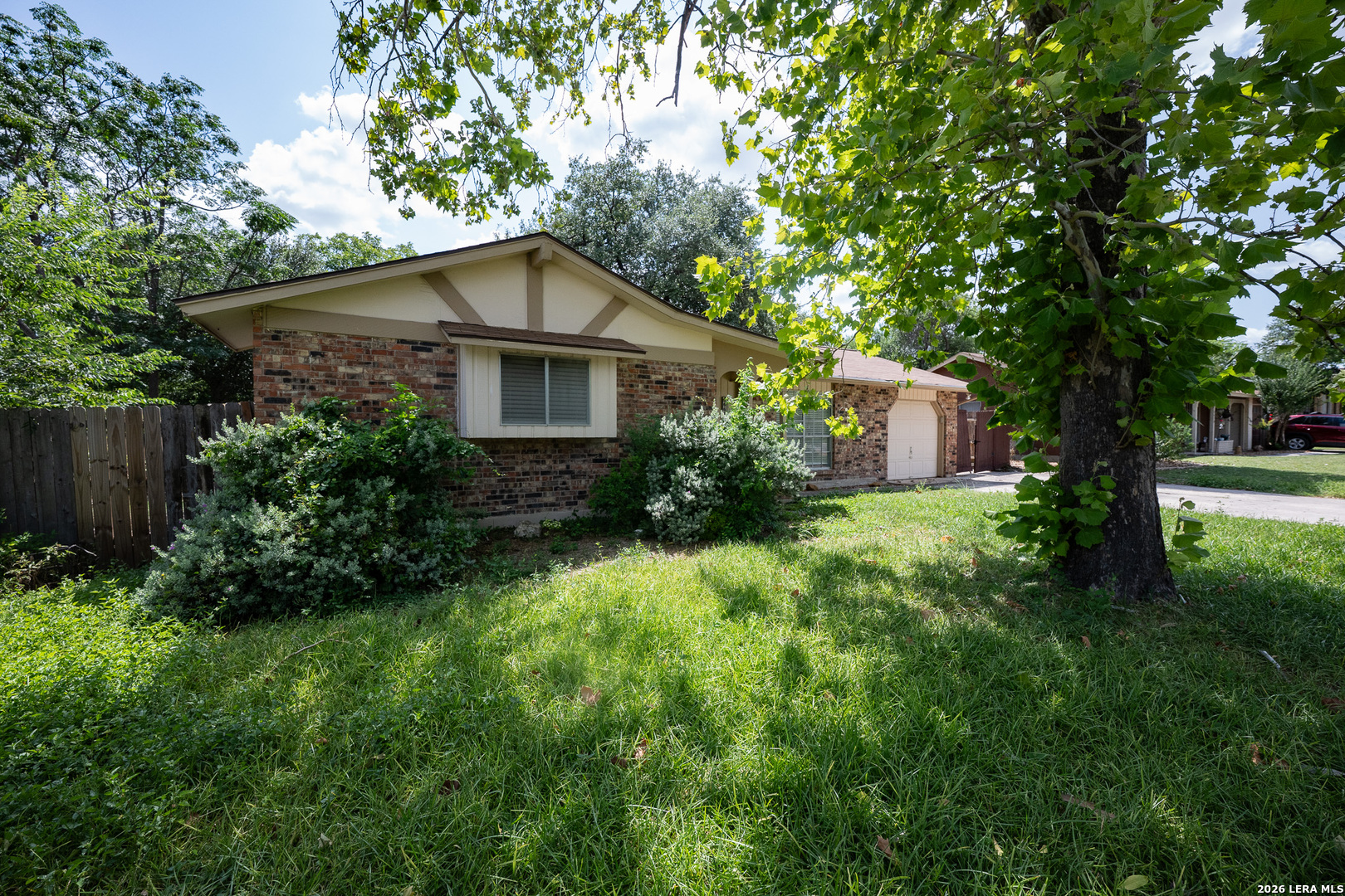 6614 Peach Tree Drive San Antonio TX 78238
