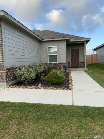 4511 Heathers Star St Hedwig TX 78152