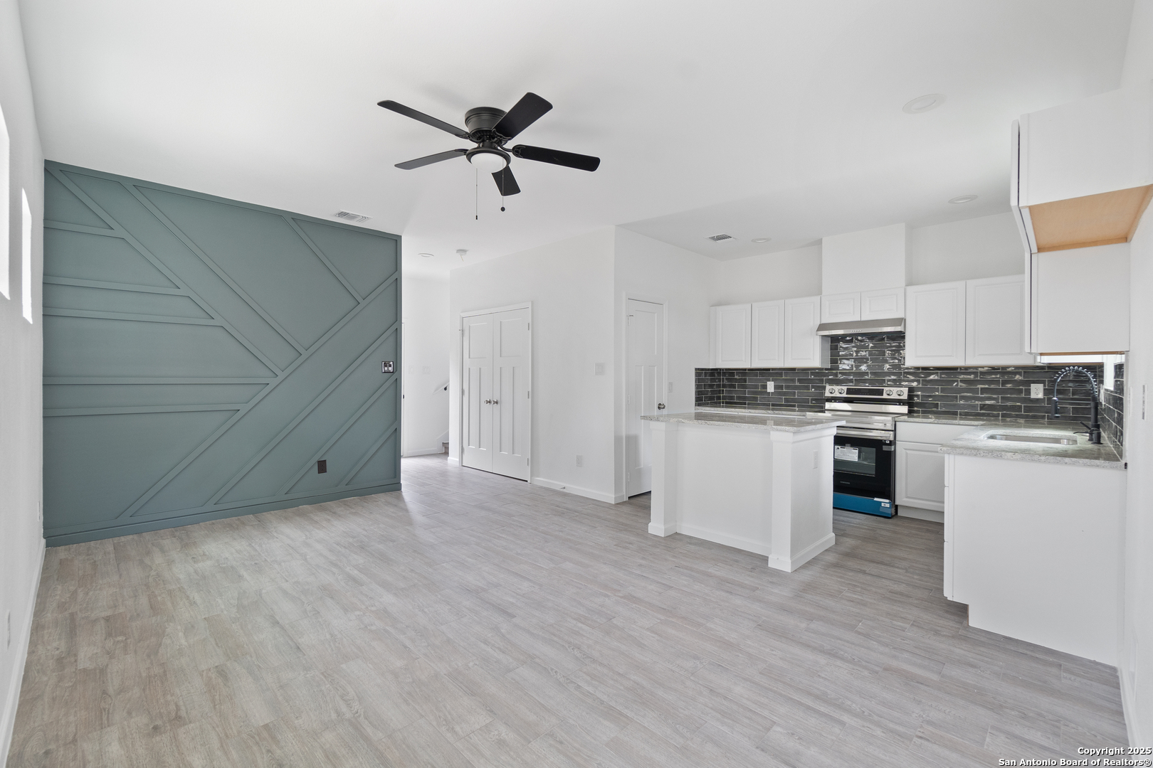 203 Obregon Street San Antonio TX 78207