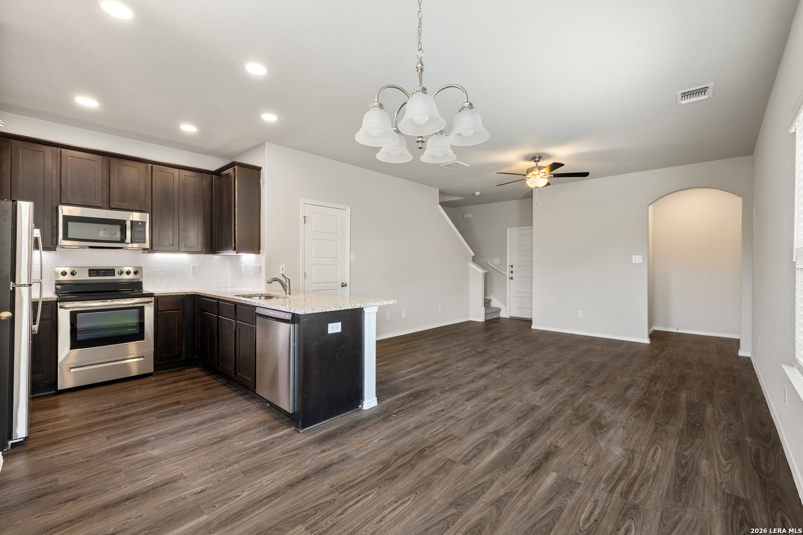 5515 Haven Springs Converse TX 78109